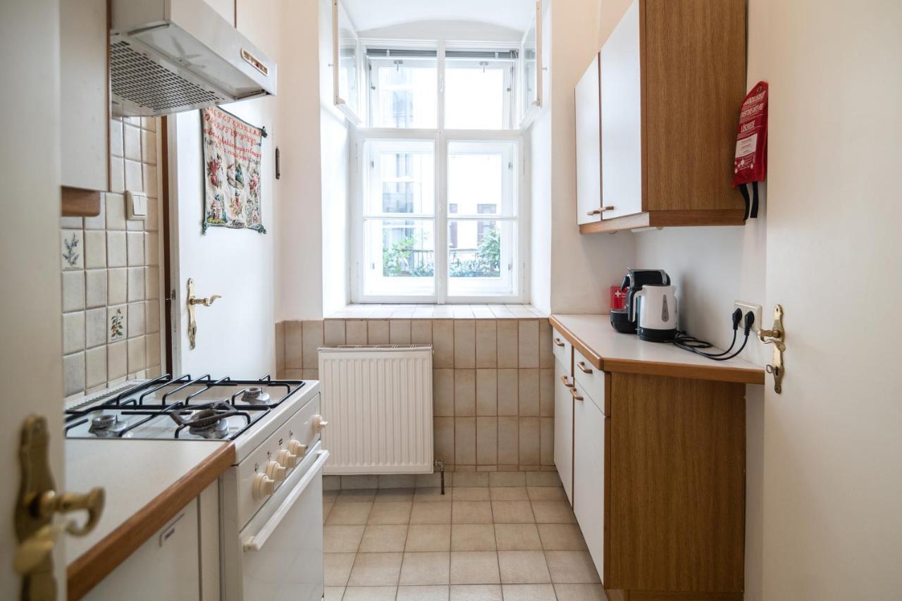 Cozy Central Flat Spittelberg Vienna Luaran gambar